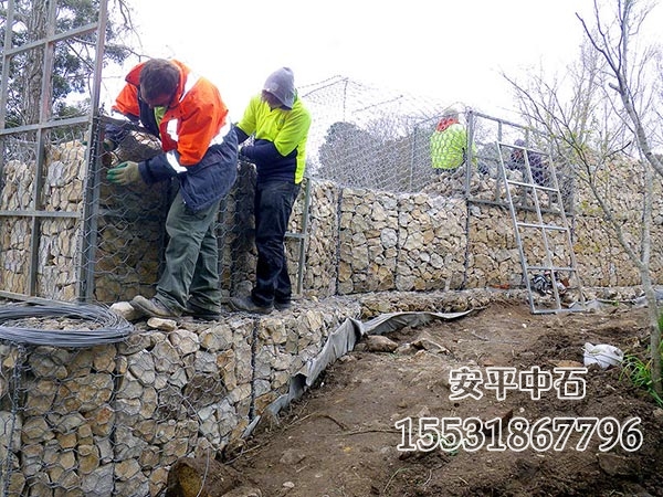 賓格石籠施工